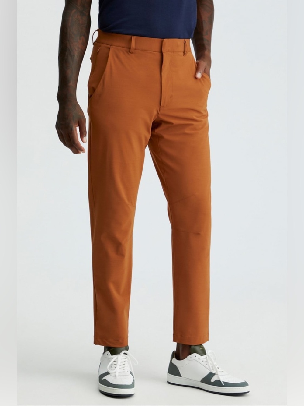 ✨Men’s Fabletics The Only Pants Size L